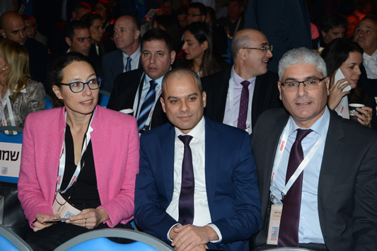 ����� ����� ������/�����: ��� ����