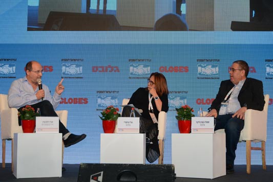 Histadrut head Avi Nisenkoren with Stela Korin-liber and Eli Tzipori /  ����� ��� ����