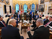 ��� ������ ������ ������ ������ �� ���� ����� ����� ����� ���� ���� / �����: ��� ������/ ����