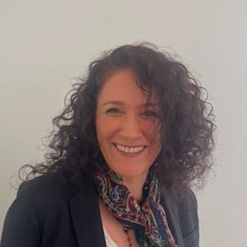 לילך אלמקיס, מנהלת אנליזה ושיווק מבסיסי נתונים בבנק הבינלאומי / צילום: הבנק הבינלאומי לילך אלמקיס, מנהלת אנליזה ושיווק מבסיסי נתונים בבנק הבינלאומי / צילום: הבנק הבינלאומי