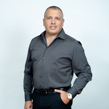 עופר ורשויאק, מנכ״ל סוכנות הביטוח שגיא יוגב / צילום: חנה טייב עופר ורשויאק, מנכ״ל סוכנות הביטוח שגיא יוגב / צילום: חנה טייב