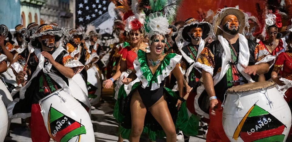 ������ ����������