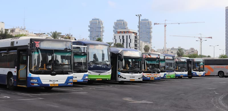 Israeli buses credit: Shutterstock