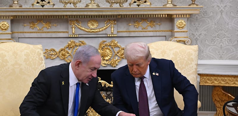 Donald Trump and Benjamin Netanyahu credit: GPO Avichai Ohayon