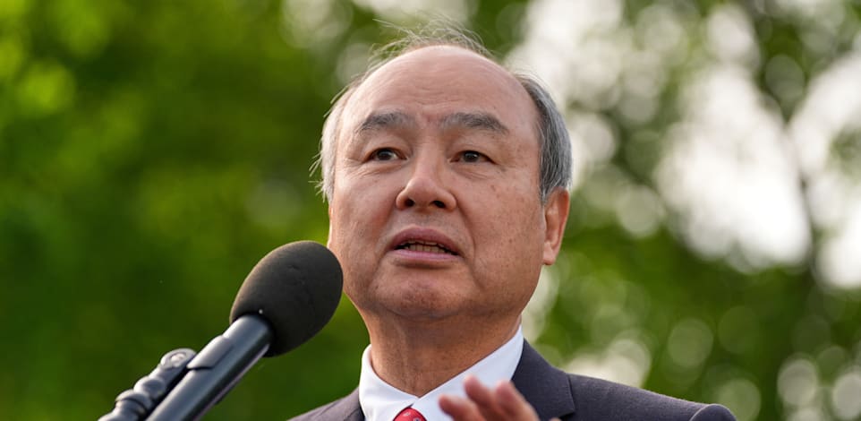 ������ ���, ���''� ������� / �����: ap, Alex Brandon