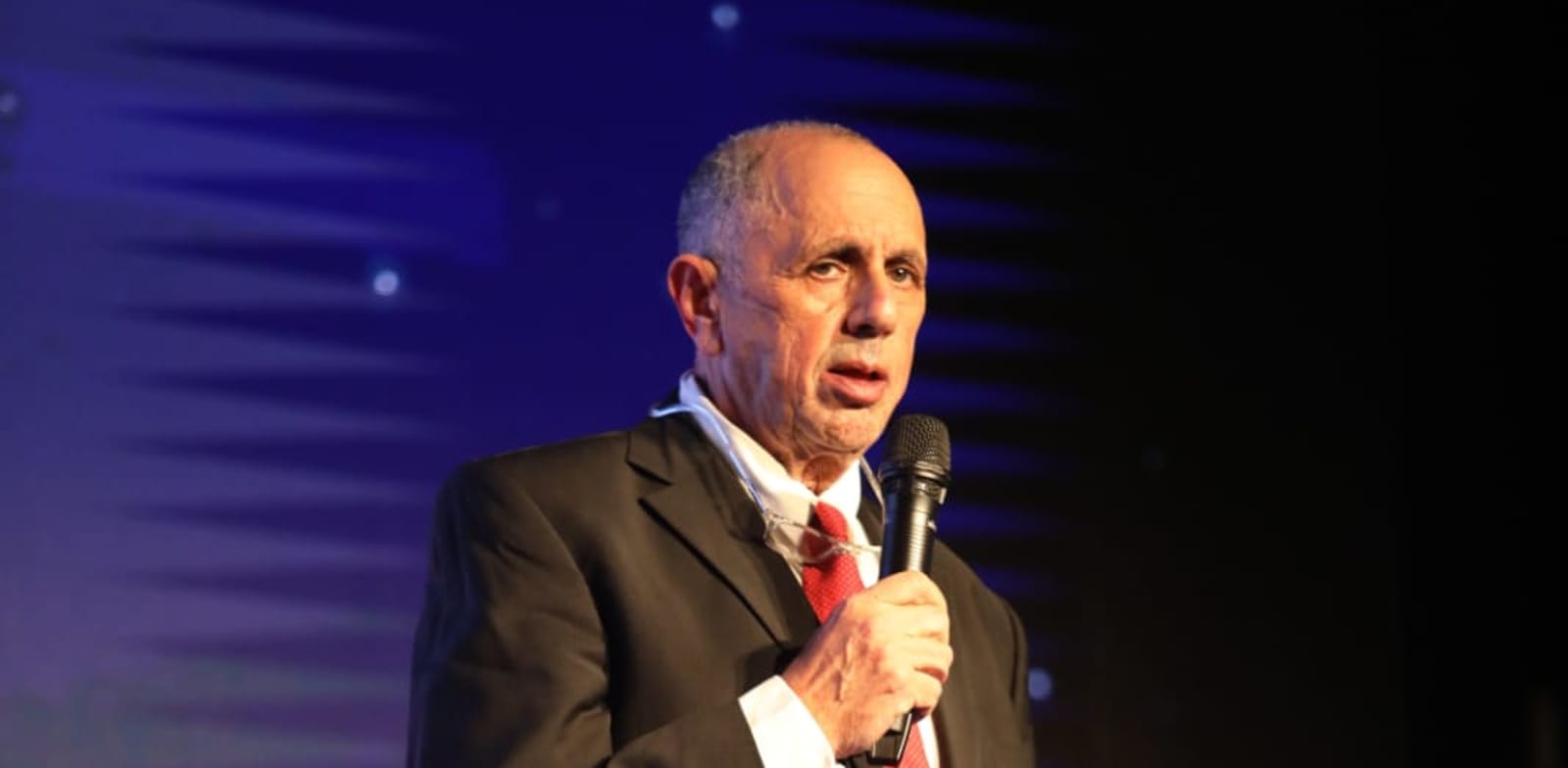 ���''� �����, �� ������� / �����: ����� ����